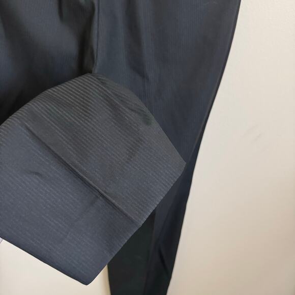 Michael Kors Men Black Pinstripe Trouser 34 x 32 Pleated Workwear Career Pockets - Picture 10 of 10